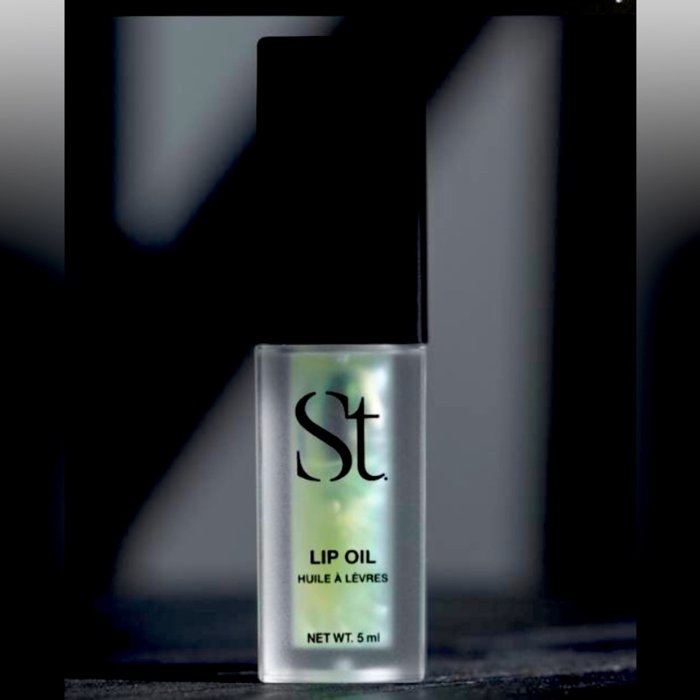 Seint Lip Oil